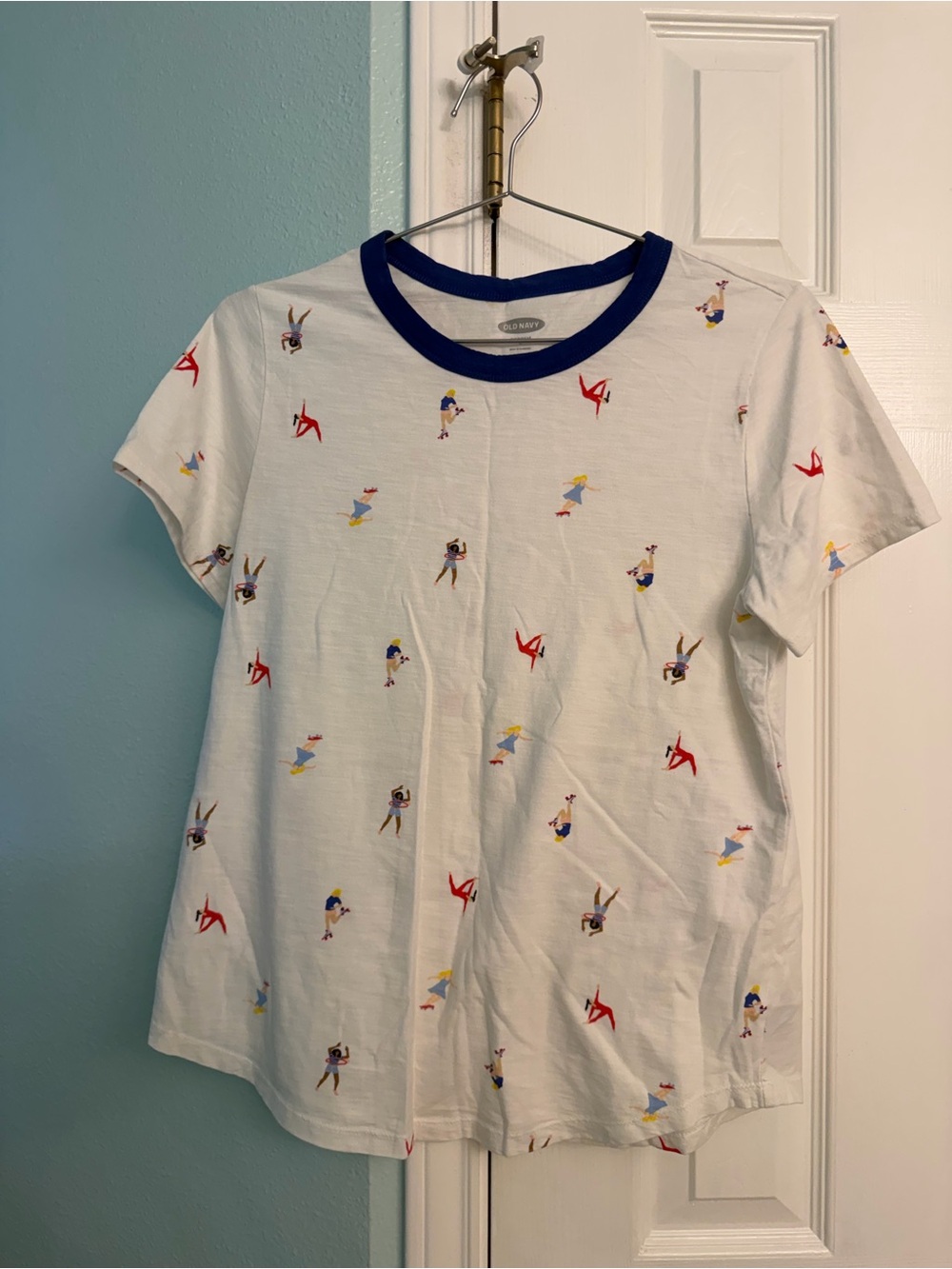 Old Navy PE teacher Active Graphic Ringer Tee
